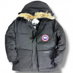 T&auml;iesti uus Canada Goose 4660MA Expeditioni sulejope suurus S Parka, (samav&auml;&auml;rne L), J6064.