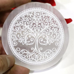 Kristallseleniidist laadimisplaadi v&otilde;lukepp, graveeritud elulill Reiki tervendamiseks, mediteerimiseks ja negatiivse energia puhastamiseks