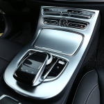 Auto Styling Console k&auml;igukasti paneeli raam konsooli k&auml;iguvahetuspaneeli katte trimm Mercedes Benz E-klassi W213 2016-18 ABS s&uuml;siniku jaoks Sliver Color