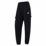 (NAISTE) Nike Sportswear Club Fleece Keskmise k&otilde;rgusega &Uuml;le suuruses Cargo Treeningp&uuml;ksid 'Must' Naiste DQ5197-010 L