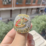 NBA 2020 Los Angeles Lakers James Meistriv&otilde;istluste Flip Ring M&auml;lestusm&auml;rk Kobe Bryant Kohandatud Meeste S&otilde;rmus single ring