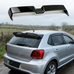 VW Volkswagen Polo MK5 6R 6C 2009 2010 2011 2012 2013 2014 2015 2016 2017 jaoks Oettinger stiilis tagaluugi spoiler Auto kerekomplekt Glossy Black