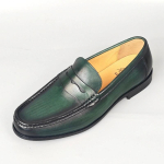 Luksuslikud meeste penny loafferid Ehtne nahk Slip-on Must Vabaaja &Auml;ri Kleitkingad Meeste Pulmapidu Kontor Moekingad 39 roheline