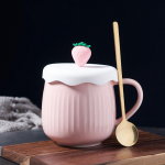 Keraamiline kruus Loominguline armas paar &uuml;li&otilde;pilaste hommikus&ouml;&ouml;gi piima kohvitass kaanega lusikas naiste joogiklaas One size