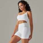 Nessaj suvine joogakomplekt Naiste treeningkost&uuml;&uuml;mid &Otilde;mblusteta Push Up rinnahoidja k&otilde;rge v&ouml;&ouml;kohaga l&uuml;hikesed p&uuml;ksid J&otilde;usaali spordir&otilde;ivad S valge