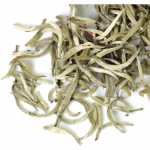 150 g h&otilde;ben&otilde;ela valge tee &ndash; Baihao Yinzhen Silver Tips lahtiste lehtede valge tee 100g