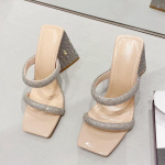 Runway Stiil S&auml;deldav Rhinestones Kolmnurk Paksu kontsaga Sussid Seksikas T&auml;navanaine Ruudukujuline Varvas Kleit Peokingad Suvesandaalid 39 aprikoosi