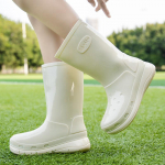 Kevad Uued Naiste Paksu Tallaga &Uuml;mara Ninaga K&otilde;rgendavad PVC T&ouml;&ouml;saapad Kummist Veekindlad Libisemiskindlad Vihmasaapad Naiste Vihmasaapad 36-41 41 must