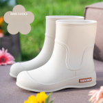 Naiste uued moodsad vihmajalatsid, olulised veekindlad jalatsid v&auml;liaiat&ouml;&ouml;deks, libisemis- ja kulumiskindlad 39 valge