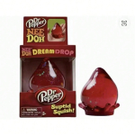schylling NeeDoh Dr Pepper Squirshy M&auml;nguasi Stressileevendus Pehme Pigistatav Fidget Kuubik Lastele T&auml;iskasvanutele &Auml;revus Sensoorne festivalikingitused black