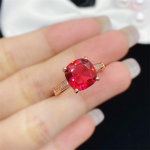 Bella Box punase ruudu kujuga uue temperamendi &otilde;rnad s&otilde;rmused naistele, tsirkoonist kihluspeoks, peen isikup&auml;rastatud ehtekink Adjustable Opening punane