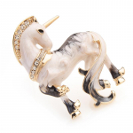 Valge Miracle Lucky Hobuse emailiga prossid naistele ja meestele sulamist loomadest kivikivist pidus&otilde;lgi kingitused