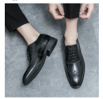 Moodsad Klassikalised Derby Kingad Brogues Nahast Meeste &Auml;ri Kleit Kontori Nahkkingad Meestele Mood Pulmapidu &Uuml;likond Klubi Kingad Vintage 38 must