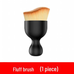 Auto salongi &otilde;huava tolmueemaldushari &ndash; pehmete harjaste puhastust&ouml;&ouml;riist