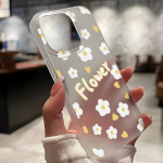 Mobiiltelefoni&uuml;mbrised iPhone 11 13 15 Pro Max 12 14 Pro Max &uuml;mbrisele iPhone 16 15 Plus 13 Pro 12 j&auml;&auml;tunud tekstuuriga maalitud koomiksililled iPhone 11 valge