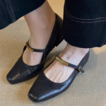 Mary Jane kingad naistele Ehtne nahk Uus stiil Luksuslikud tantsukingad Naistele Ruudukujuline nina Lamedad Veisenahast Naiste kingad Zapatos Mujer 35 must