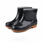 Vihmasaapad Naiste Madalad Libisemiskindlad K&ouml;&ouml;gi Vihmajalatsid Veesaapad Naine Kummikud Aia Galo&scaron;id Pealelibistatavad Vihmasaapad L&uuml;hikesed Saapad 40 must