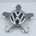 4 tk 135 mm 4F0601165N 8R0601165 Veljekate kate Auto rummukate Sobib Viieharulise logoga VW Volkswagen B5 B6 B7 POLO passat Golf MK5 jaoks