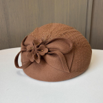 Prantsuse Elegantne Briti Retro V&otilde;rkpung K&uuml;bar Villane Silinderpulmaseelik Bankett Pruudi Peakate Stjuardessi M&uuml;ts Adjustable brown