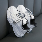 T&uuml;drukute spordijalatsid hingavad v&otilde;rgust isakingad Uued mitmek&uuml;lgsed poiste valged kingad P&otilde;hikooli&otilde;pilastele vabaaja v&otilde;rkjalatsid 37