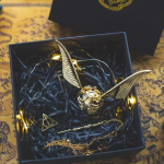 Golden Snitch ehtekarbi korraldaja s&otilde;rmusekarbi pakkumine pulma suveniirid loomingulised ehtekarbid hoiustamine t&uuml;druks&otilde;brale s&uuml;nnip&auml;evakingitus Gold Wings A