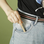 Kaasaskantav hambaorkihoidja, l&auml;bipaistev plastikust hambaork, sigaretihoidja hoiukarp, n&otilde;elakohver &otilde;ues reisimiseks 1PC