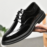 Uued Luksuslikud Meeste Valged Brogue Kingad Paelad Lakknahast Mokassiinid Mehelikud Vabaaja Mokassiinid Oxfords S&otilde;idukingad Pulmapidu Balli Kingad 38