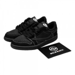 Travis Scott x Jordan Air Jordan 1 Low og Must Retro Tossud DO5442-001 EU 31 punane/must