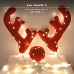 J&otilde;uluv&auml;line autode kaunistuskomplekt, XL Valgustusega Punased p&otilde;hjap&otilde;dra sarved ja Ninas&otilde;&otilde;rmete vargus P&auml;rg M 27x43cm #4 Red Antler Light XL