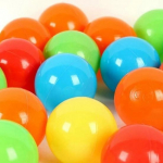 50 tk Baby v&auml;rvilised pehme ookeaniveebasseini plastikust lainepall v&auml;ljas l&otilde;busad m&auml;nguasjad 5.5 cm