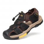 Ehtsast nahast meeste kingad Suvised uued meeste sandaalid Rannasandaalid, suur suurus 38-46 38 tumepruun v&auml;rv