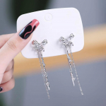 Pinkdudu Fashion Cold Style Butterfly Long Drop K&otilde;rvar&otilde;ngad Kerge Luksuslik S&uuml;mmeetriline Liblikas narmask&otilde;rvar&otilde;ngas Naistele PD1494 F