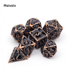 7 tk vasev&auml;rvi musta draakoni metallist t&auml;ringud, &otilde;&otilde;nsad metallist mitmetahulised t&auml;ringukomplektid, mis sobivad rollim&auml;nguks RPG lauam&auml;ngu kaardim&auml;nguks mitmev&auml;rviline