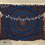 BLESS INTERNATIONAL India hipi Bohemian Psychedelic Mandala Seinale riputatav voodipesu vaip Poster sinine/kuld