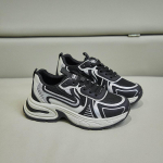 Naiste hingavad vabaaja jooksujalatsid, n&ouml;&ouml;riga kinni keeratavad tennised, naiste v&otilde;rkkangast &otilde;hkpadjaga tossud j&otilde;usaalis treenimiseks. 35