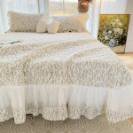 Prantsuse romantiline voodikate puuvillane tr&uuml;kitud lilleline voodikate 270x250 cm pits volangid Queen topelt tepitud paks lina 2 padjap&uuml;&uuml;ri 250x250cm 98x98inch