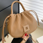 Kuulsa br&auml;ndi Bucket Bags K&auml;ekott Disainer Plisseeritud &otilde;lakott naistele Clutch Rahakotid Crossbody Bag pikk v&ouml;&ouml; 18cmx20cmx9cm beež