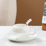 260 ml Kerge luksuslik kohvitass paarile p&auml;rastl&otilde;unatee kohvitassi taldrikukomplekt Kontori keraamiline kruus Moodne kodune hommikus&ouml;&ouml;gi piimatass kingitus 260ml