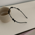 Runaway Princess Pearl Bow flokeeritud peapael &ndash; naiste s&uuml;gis-/talvemood