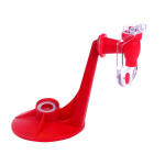 Koksi &uuml;mberp&ouml;&ouml;ratud jook, loomingulise k&auml;sitsi survega gaseeritud joogimasin, lihtsa l&uuml;litiga joogidosaator k&ouml;&ouml;gibaari kodu jaoks