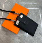 Piiri&uuml;lene Ehtsast Nahast Lit&scaron;i Mustriga Naiste Ristkandmiseks Telefoni K&auml;sikott Moodne Ja Mitmek&uuml;lgne Vertikaalne Mini &Otilde;lakott Kingikarbiga Length 11cm X Height 17cm must