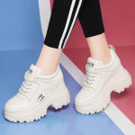 Naiste vabaajajalatsid Paelad Mood Tossud Platvorm Lumesaapad Naiste talvesaapad Soojad Palus naistejalatsid Zapatos De Mujer 38