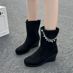 Luksuslik p&auml;rliketiga kaunistatud keskpikkusesse ulatuvad saapad naistele s&uuml;giseks Seksikad &uuml;hev&auml;rvilised mustad seemisnahast saapad Mugavus &Uuml;mar nina Keskmise kontsaga saapad 35 must