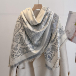 Naiste luksuslik ka&scaron;miirsall - etnilise mustriga tutikesega talvine &scaron;aal, pashmina wrap ja foulard-poncho