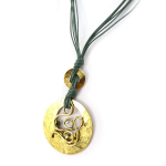 Les Tr&eacute;sors De Lily [R3154] &ndash; rohelisest kullast disainerkaelakee Cl&eacute;opatra &ndash; 8x5 cm kuld