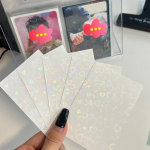 50 tk/partii 61*91 mm Heart Love Laser Vilkuv kaardivarrukad Fotokaartide hoidja Holograafilise fooliumiga kaitsekiled roosa