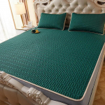 Suvine &otilde;huke madratskattega voodipesukomplekt koos padjap&uuml;&uuml;riga voodi, mis on varustatud linaga voodikaitsega padjamatt Magamisvoodi matt padjap&uuml;&uuml;riga voodimatt 90x200cm +1XPillowcase