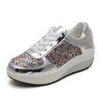 Moodsad naiste tossud Kingad Moodsad naised Vulkaniseeritud kingad Kvaliteetsed madalad kingad Naistele K&otilde;ndimiseks Platvorm Suur suurus Zapatillas Mujer 35 h&otilde;be