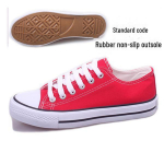 2023. aasta suve naiste l&otilde;uendikingad: Mitmek&uuml;lgne Korea stiil, trendikad Ulzzangi tossud, klassikaline tudengidisain 38 valge