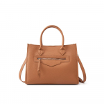 Ni&scaron;iidisainiga pendelr&auml;nduri suur kott, nahast suure mahutavusega naiste kott, &otilde;lakott, kantav kandekott khaki